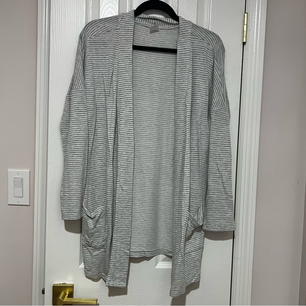 Amazon Essentials Small Gray Striped Cardigan